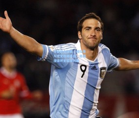 开云：冬窗转会迷雾，维拉蒂与尤文传闻再起，意媒澄清并无实质兴趣